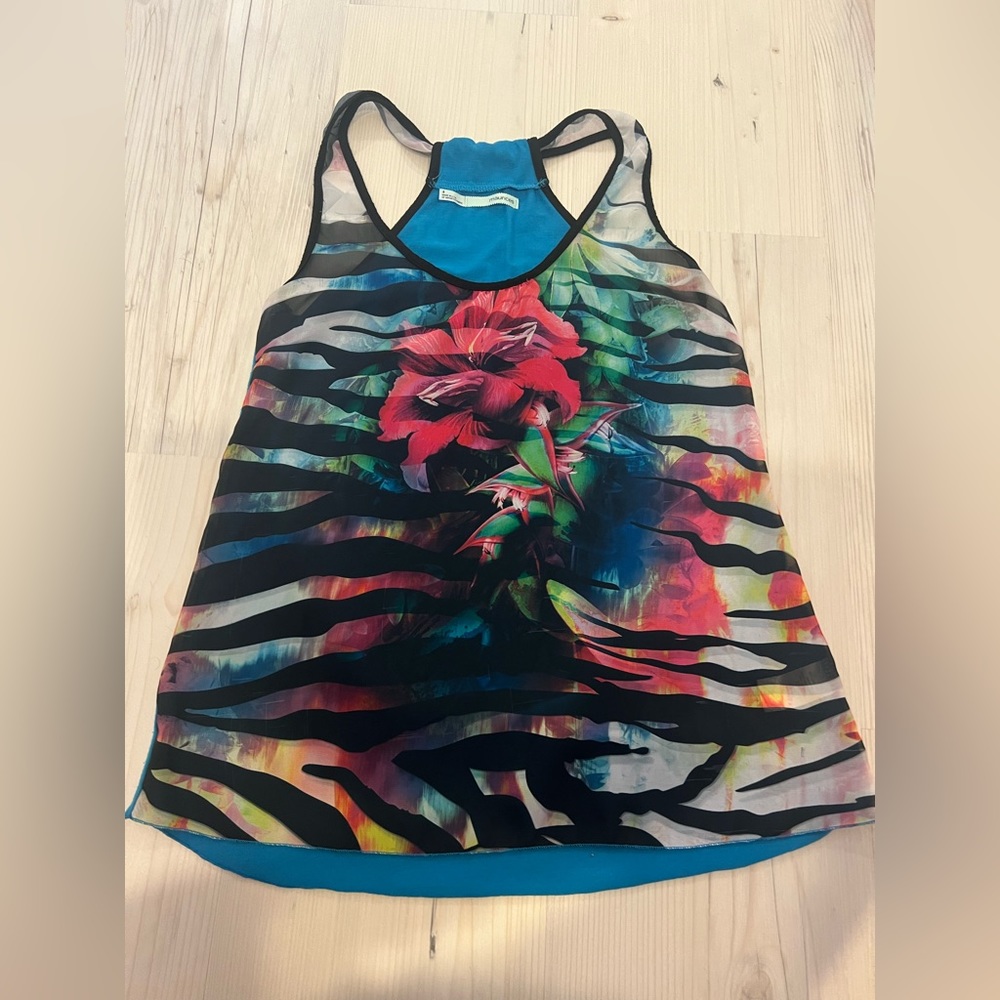 Women’s Maurice’s halter tank top. Size Small